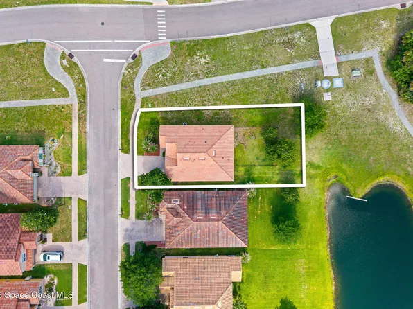 4366 Fitzroy Reef Dr, Mims, FL 32754