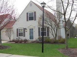 110 Marwyck Place Ln, Northfield, OH 44067