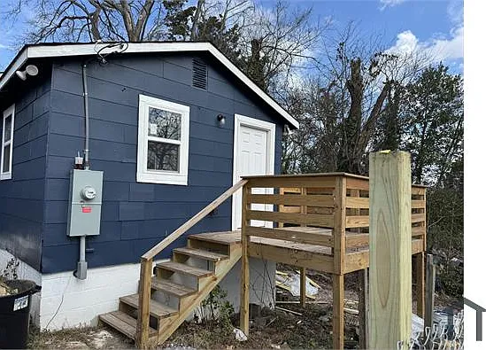 1324 Vinesville Rd — Photo 9