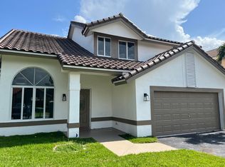 12160 NW 35th Pl, Sunrise, FL 33323
