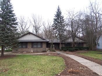 1st image of 1731 Redwood Ln