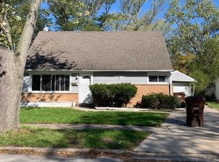 402 Watseka St, Park Forest, IL