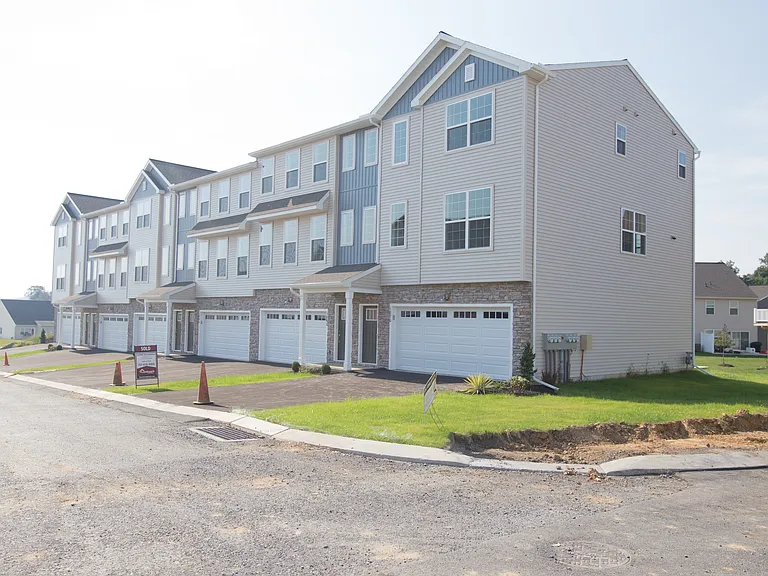 280-1805 Shady Ln — Photo 36