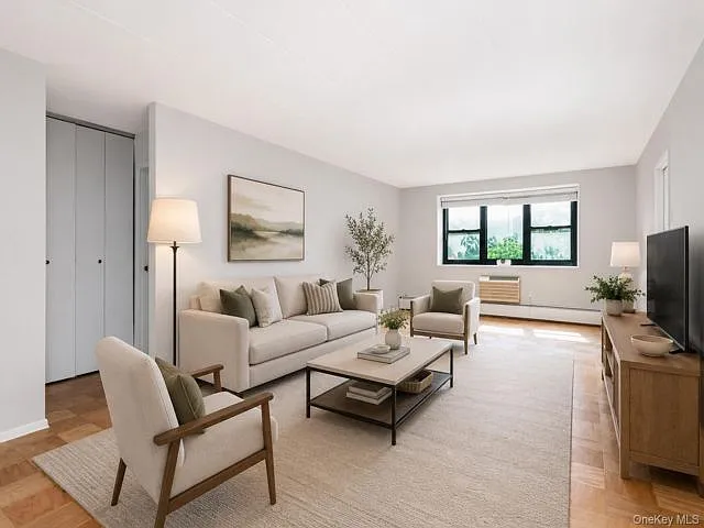1085 Warburton Ave #114 — Photo 5