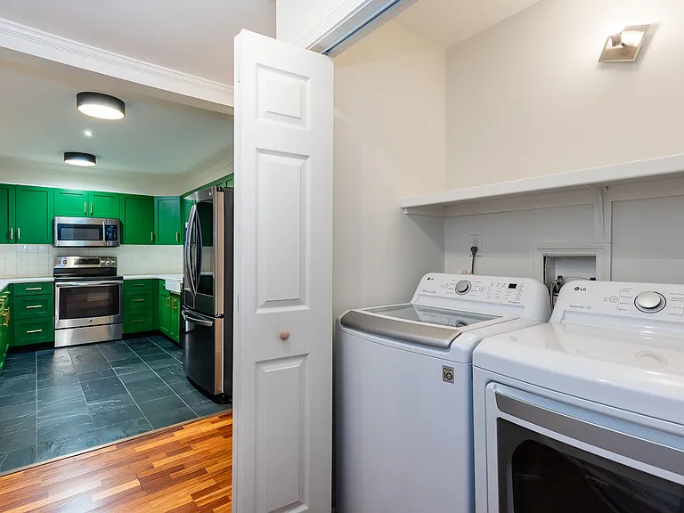 159 Flat Shoals Ave SE — Photo 10