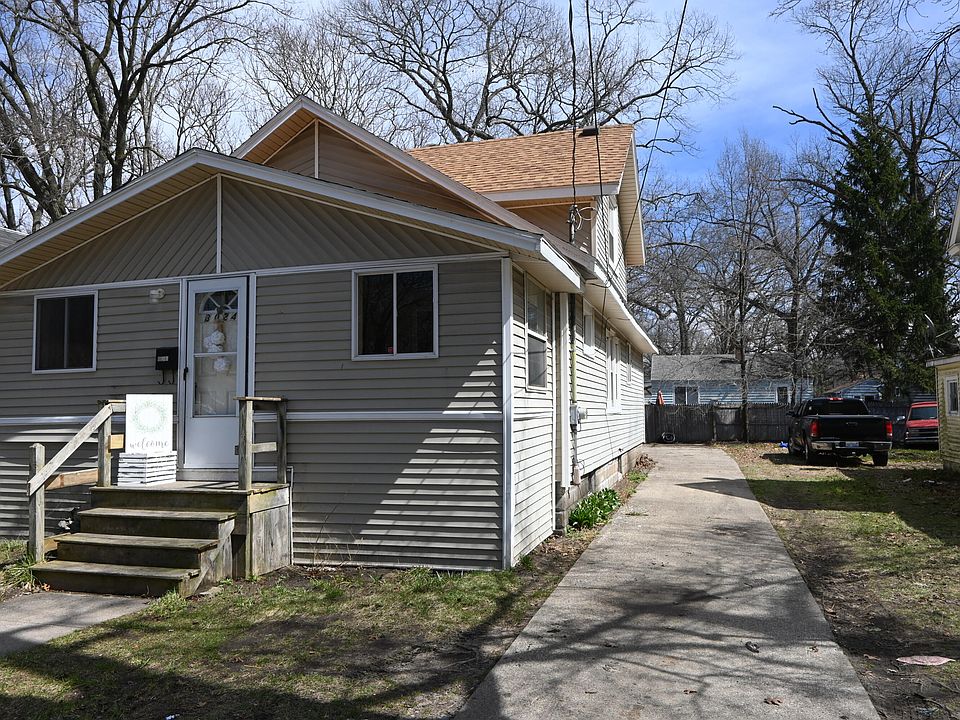 1st image of 3024 Highland St