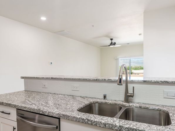 2211 Rio Grande Blvd NW #306