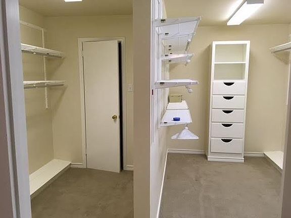 4th image of 5837 Lindenshire Ln