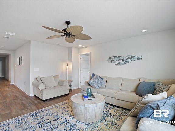 4th image of 216 Fulham Ln
