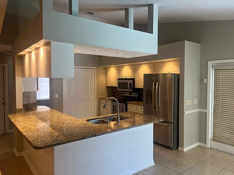 2052 Windwood Ln — Photo 10