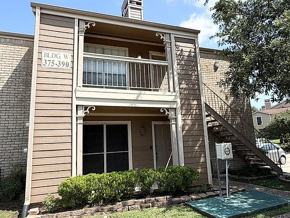 3rd image of 1860 White Oak Dr APT 376