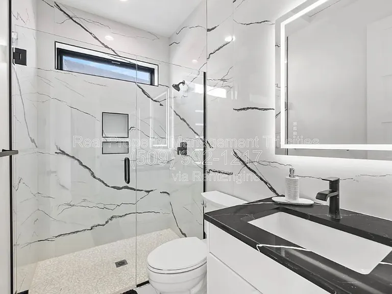 6982 W 22nd Ave — Photo 28