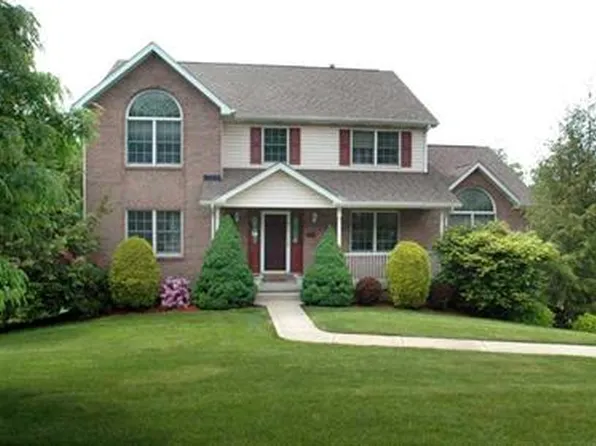 109 Harvest Ln, Harrison City, PA 15636
