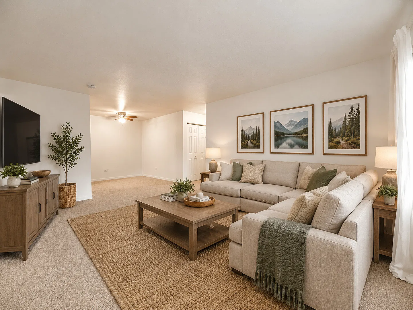 2 bed, 900 sqft, $1,900 — Photo 4