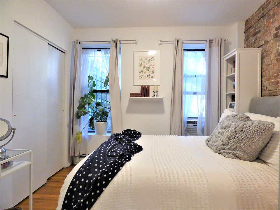 1st image of 305 E 92nd St APT 2D
