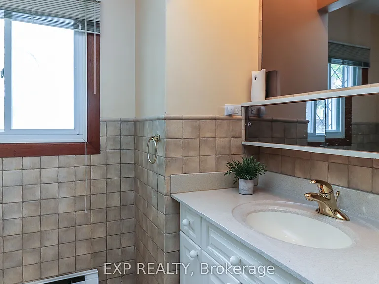 104 Kinsey Pl — Photo 21