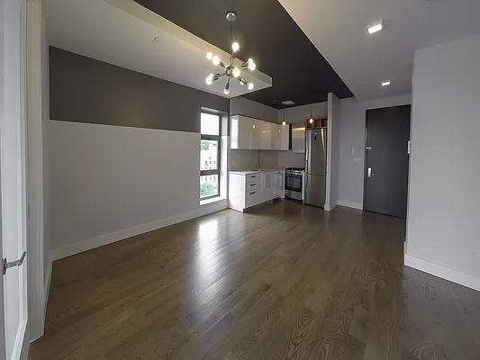 Rented by Cyberapts Management | media 21