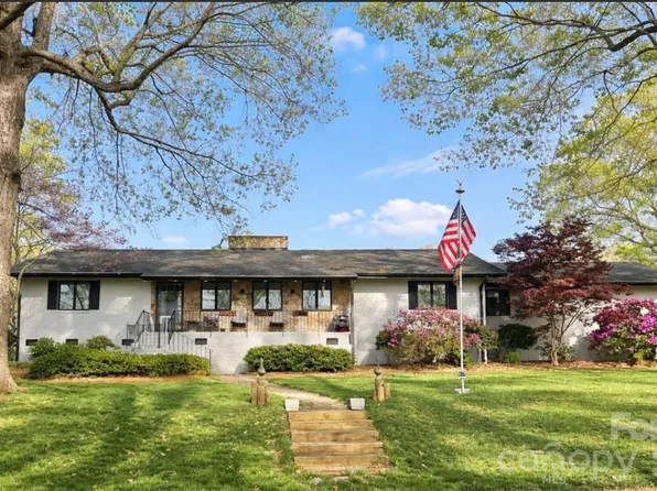 10708 Willow Oak Rd, Norwood, NC 28128