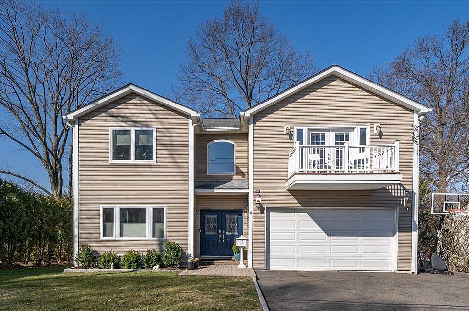 1st image of 4 Highland Drive