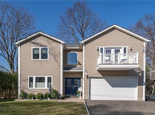 4 Highland Dr, Ardsley, NY 10502
