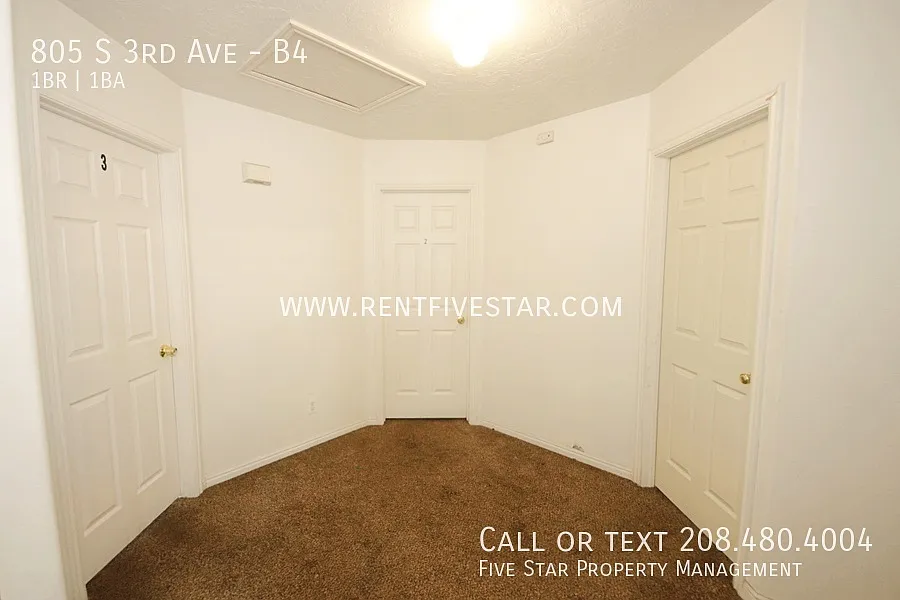 Building Photo - 805 S 3rd Ave #B4