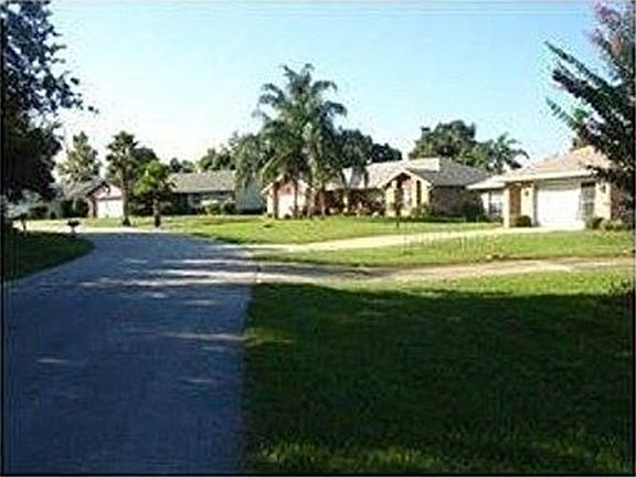 2nd image of 2670 Travida Dr