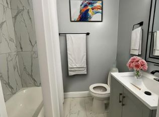 1618 E Madison St #1, Baltimore, MD 21205