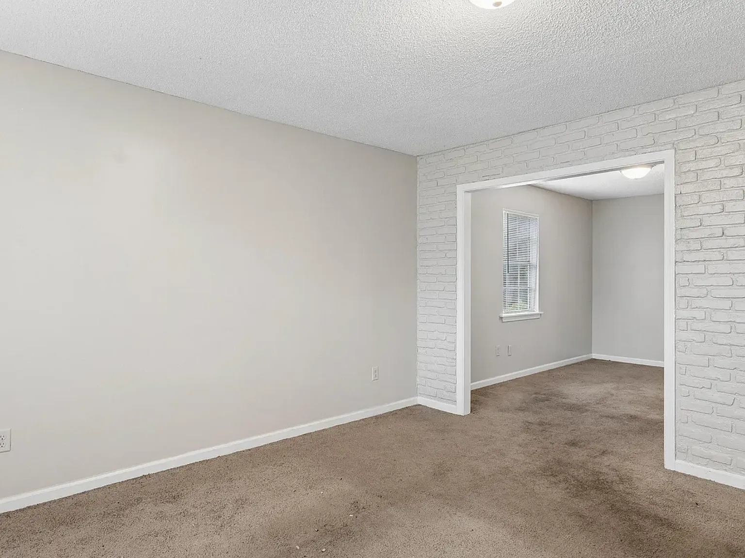 501 Oak Crest Drive - 1 — Photo 2