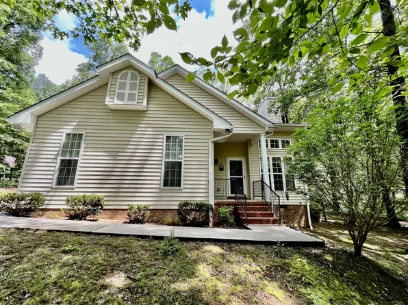 215 Shadow Rock Dr, Monteagle, TN 37356