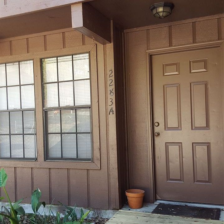 1st image of 2283 Shady Timbers Cir