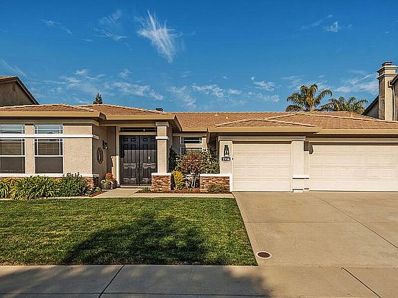 2nd image of 1556 Northpark Dr