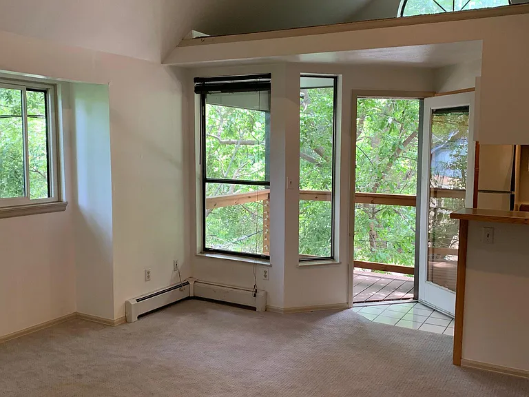 910 Portland Pl #16 — Photo 16