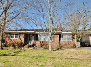 935 Danielsville Rd, Athens, GA 30601