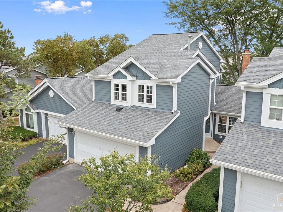 1st image of 27 Sarahs Grove Ln