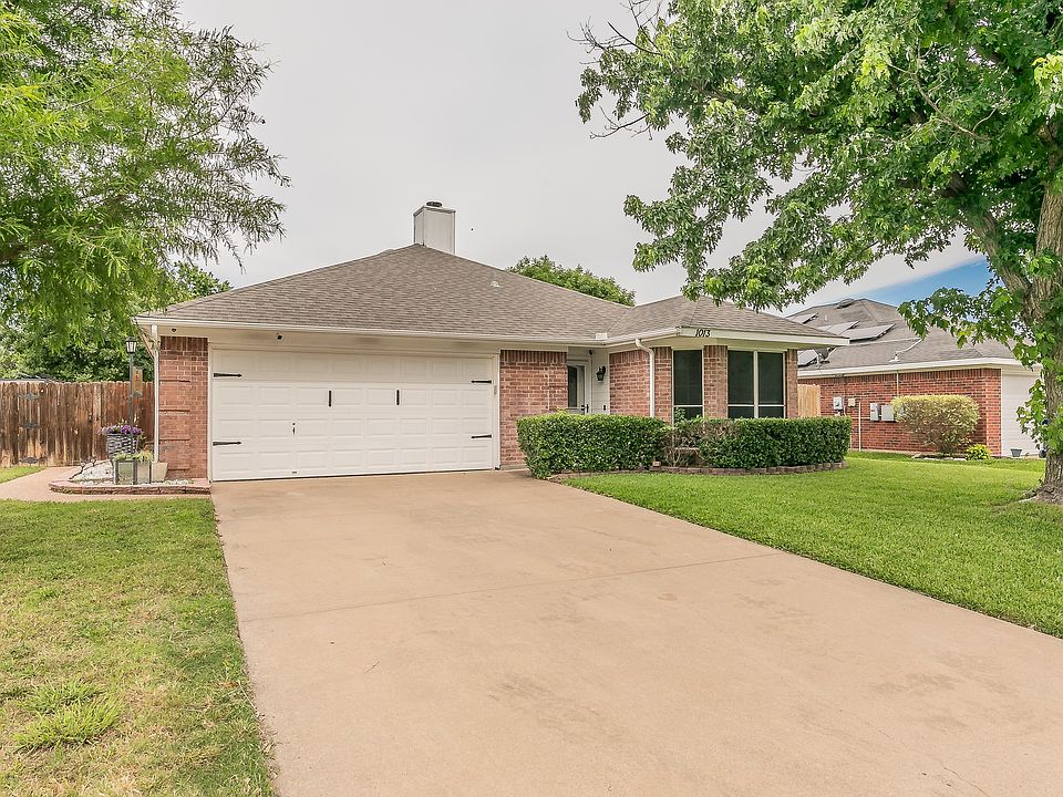 1st image of 1013 Darren Dr