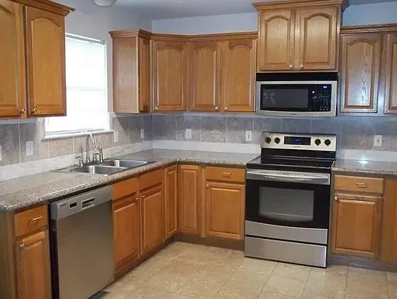 311 Nederland Ave — Photo 6