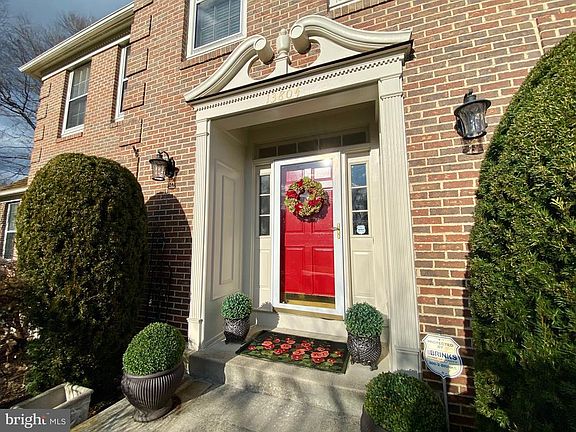 3rd image of 13804 Foggy Hills Ct