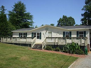 1st image of 741 Hawthorne Dr