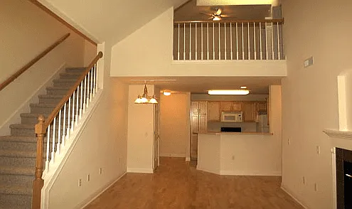2734 Lynn Ter — Photo 22