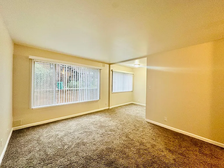 Hertzel - 29th St — Photo 1