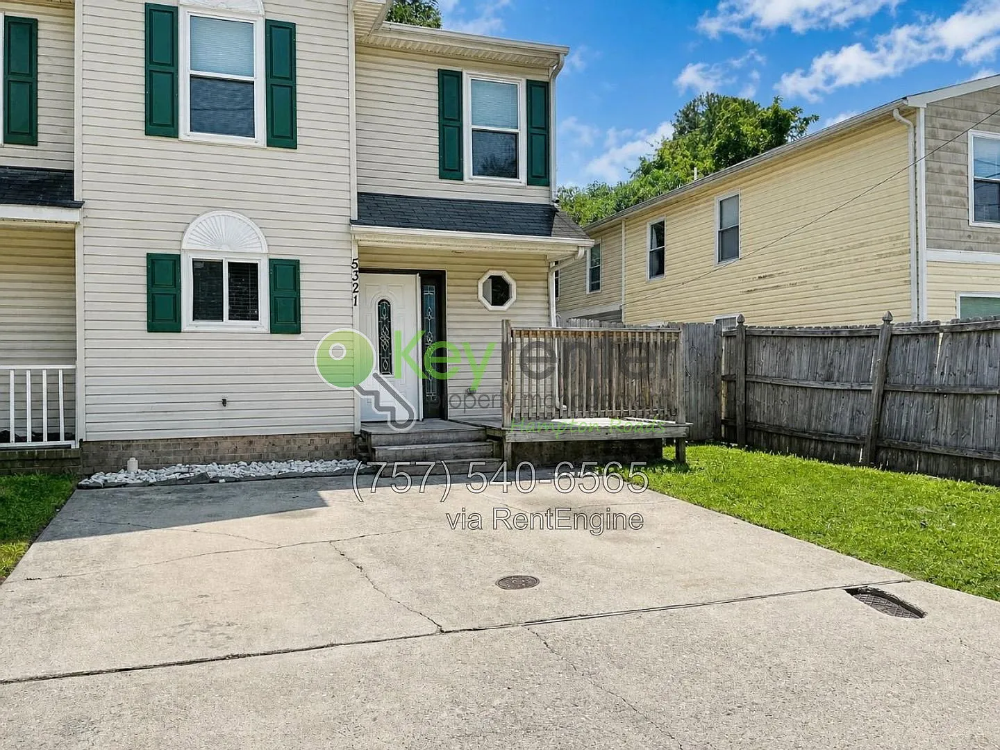 3 bed, 2.5 bath, 1420 sqft, $2,295 — Photo 2