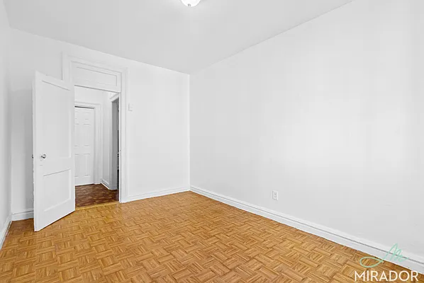 Rented by Mirador Real Estate | media 20