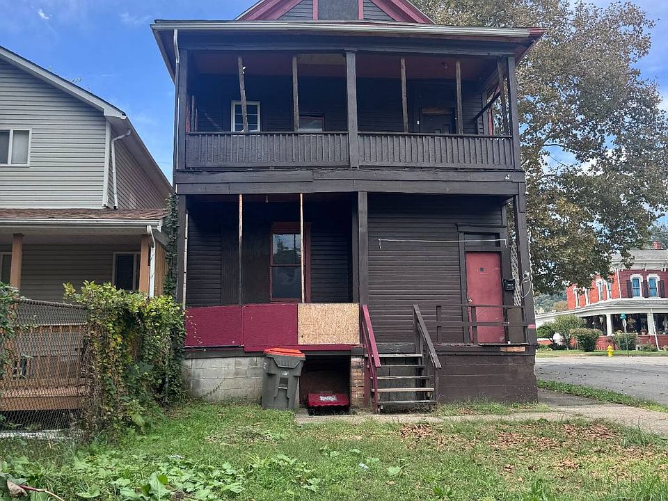 4th image of 1228 5th Ave