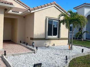 23631 SW 106th Pl, Homestead, FL 33032