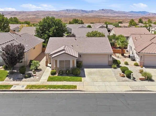 4496 S Big River Dr, St George, UT 84790