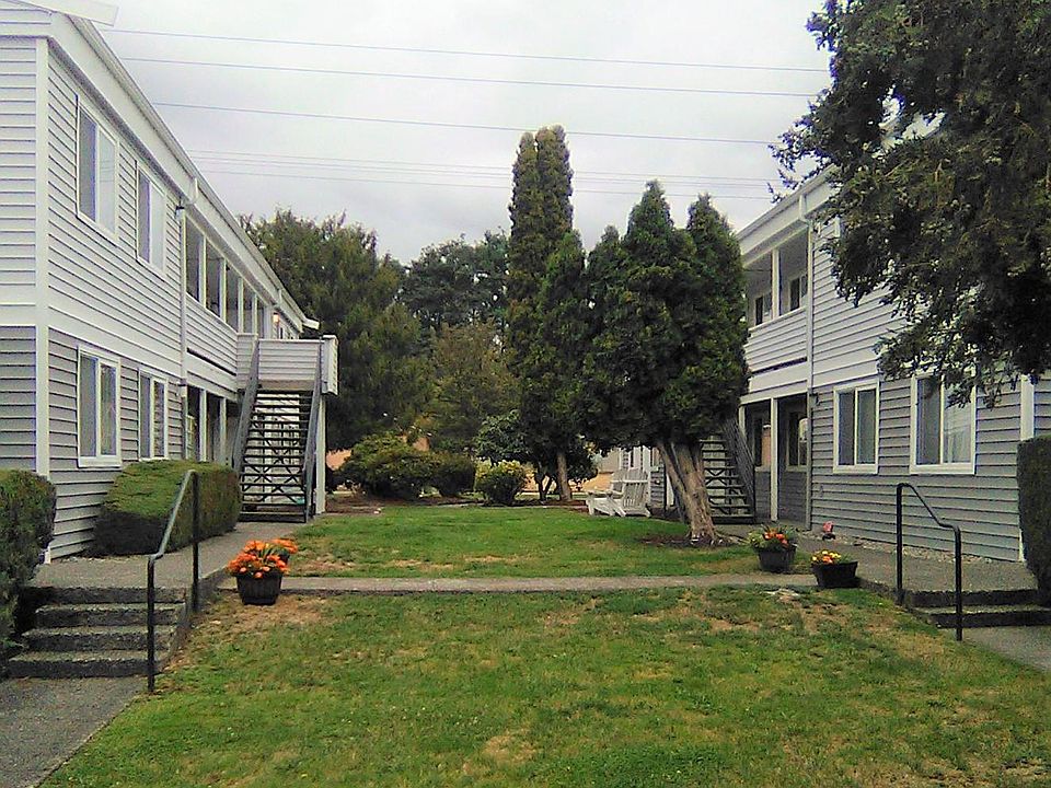 1st image of 416 127th St S