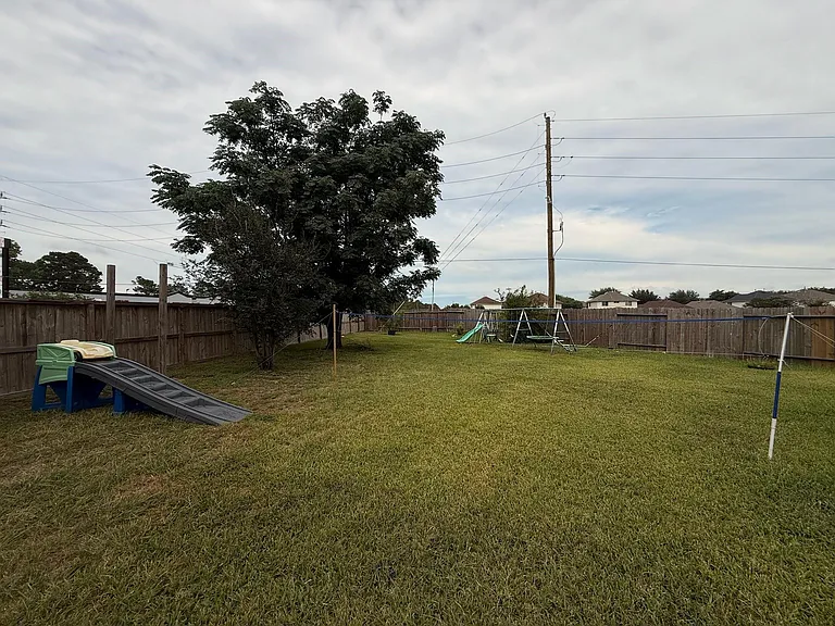 1247 Lavender Shade Ct — Photo 37