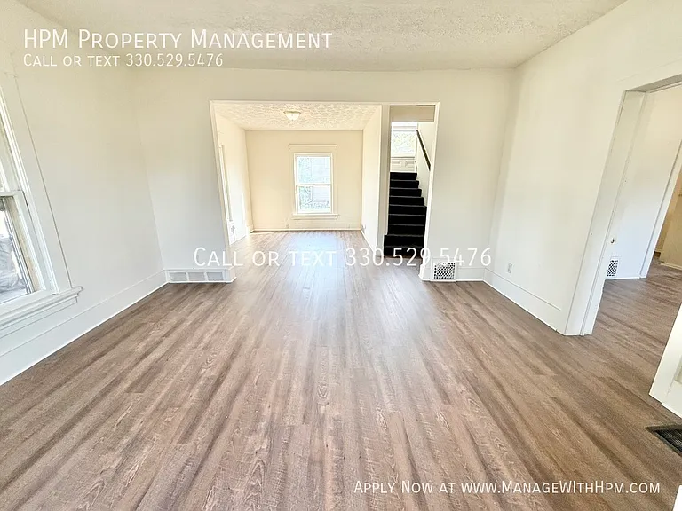 1507 Garfield Ave SW — Photo 3