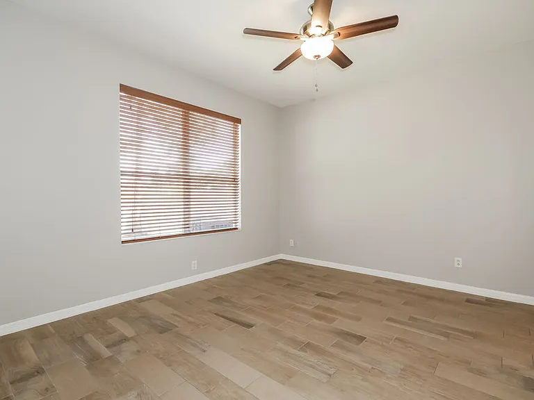 910 Larwood Pine Dr — Photo 11