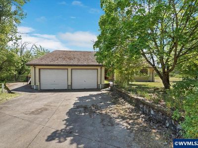 888 Meadows Ln SE, Jefferson, OR, 97352